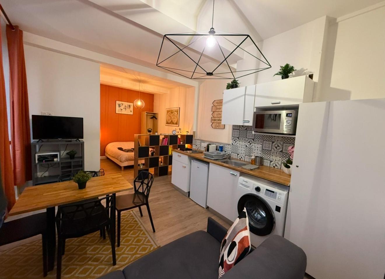Les Du Centre Historique De Valence Appartement *